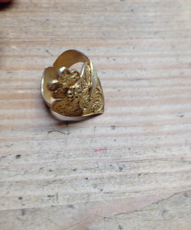 Anel filig.029 - 025(3.7gr) - c/coraçao 045(2.gr) - 370(1.8gr)