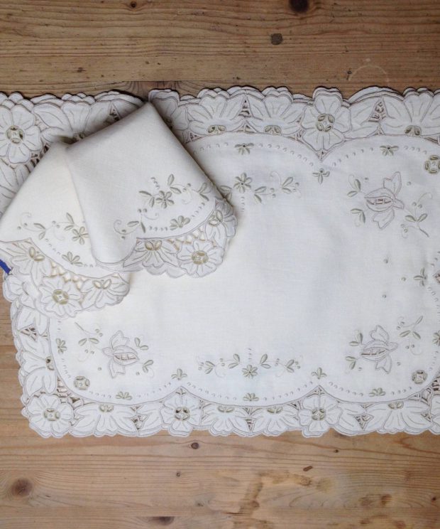 Jogo c/4 individuais c/4 guardanapos linho ref:07190