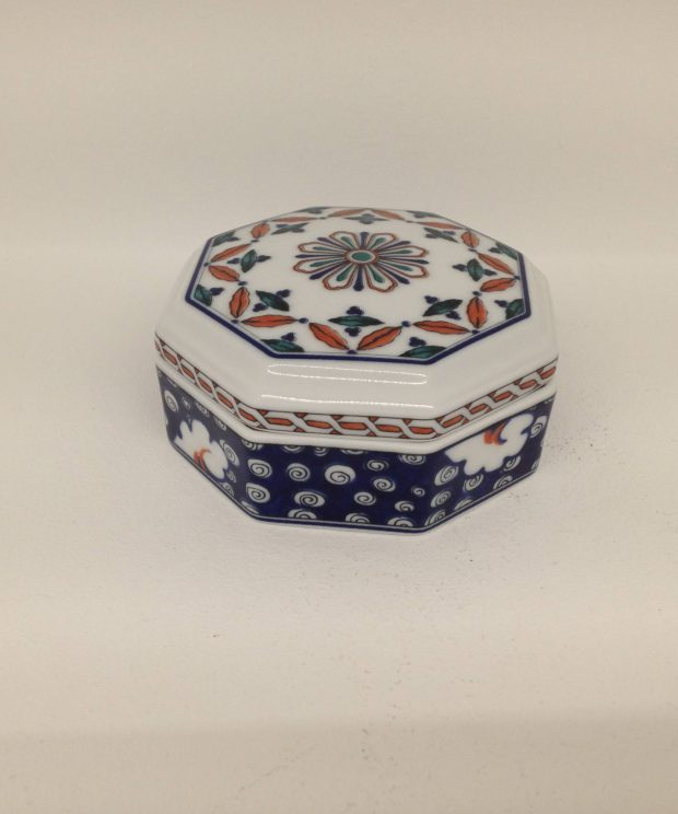 21121399 caixa regaleira oitavada niceia 02 (fim col.)