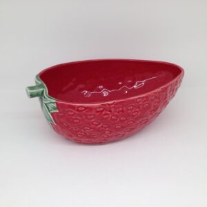 65005087 taça oval 24 morangos