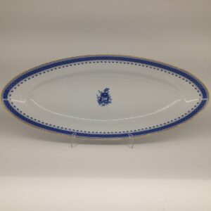 Travessa peixe cozinha velha