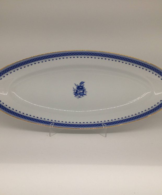 Travessa peixe cozinha velha