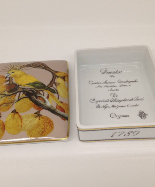 21133622 caixa baralho cartas cla amazonia